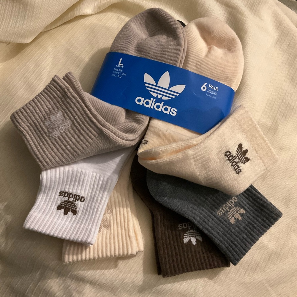 Adidas Men's & women’s Casual Socks in Neutral Shades